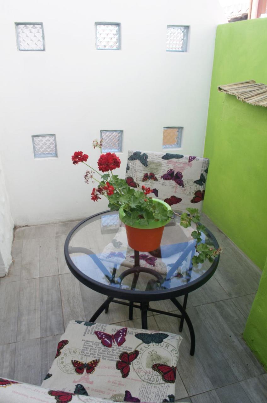 Hosteria Robert Villa Gesell Exteriér fotografie